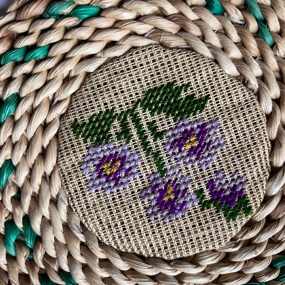 Vintage BoHo Cross Stitch Floral 4￼ Hot Pads Trivets Mats / Wicker Straw Woven - Picture 7 of 12